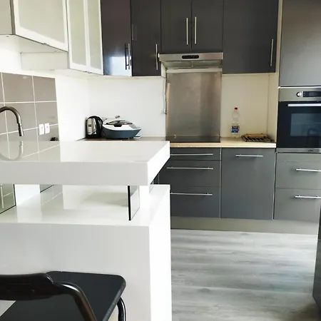 Apartment Orchidees 5pers Parking Wifi Choisy-le-Roi