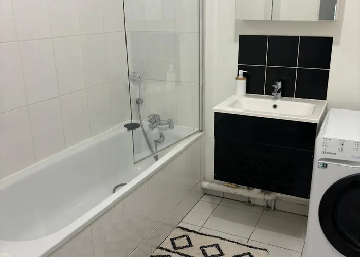 Orchidées 5pers Parking Wifi Apartamento Choisy-le-Roi